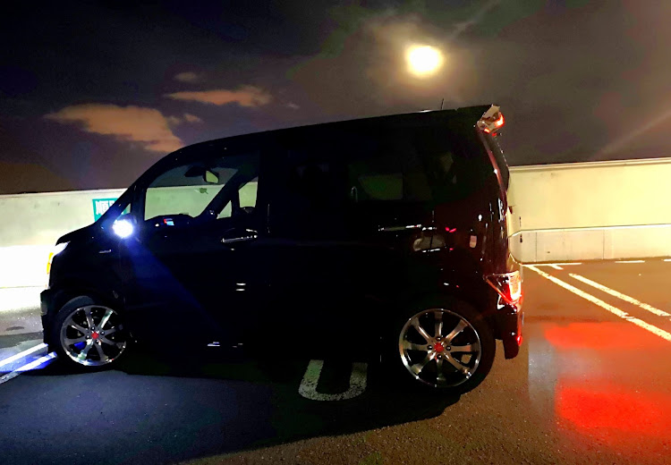 ワゴンRスティングレーの今日も一日お疲れ様でした。・LEDﾎﾟｼﾞｼｮﾝ・strawberry moonと愛車・ｾｷｭﾘﾃｨｽｷｬﾅｰ・ﾘｱﾙﾑｰﾝｱｲｽﾞｱﾝﾃﾅﾎﾞｰﾙに関するカスタム事例の投稿画像2枚目
