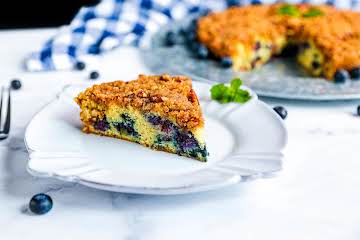 Blueberry BFF Coffee Cake