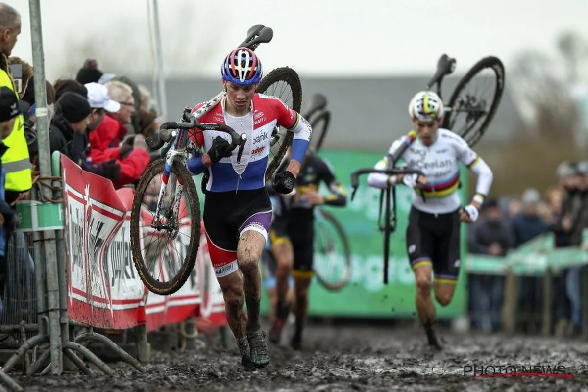 Mathieu van der Poel dient criticasters van antwoord: "Nys heeft tien jaar lang alles gewonnen. Werd er toen gezeurd?"