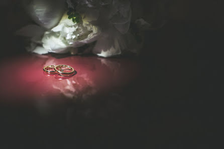 Fotografo di matrimoni Luca Campanelli (lucalaura). Foto del 28 maggio 2019