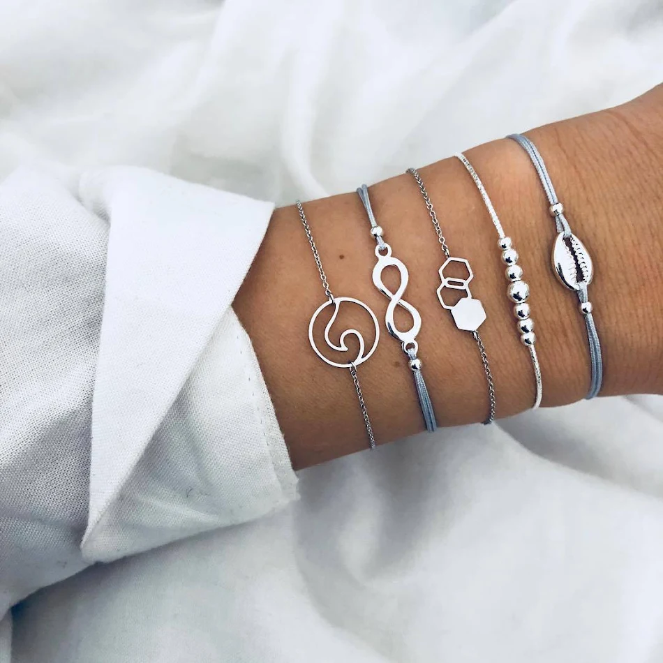 Pulsera de cadena con cuentas para mujer Elegante conjunto versátil para combinar con tu ropa. Diseño moderno y llamativo para cualquier ocasión.