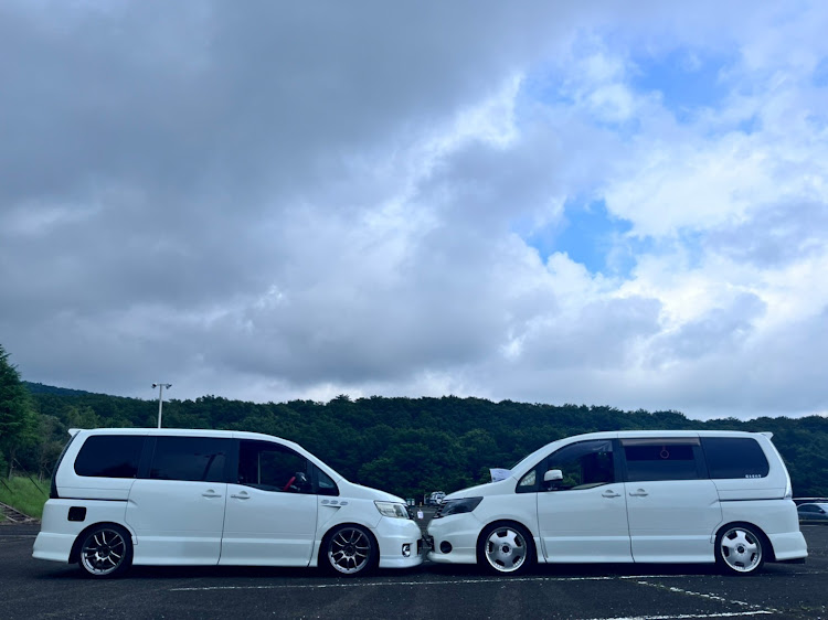 セレナのMTお疲れさまでした・セレナ愛好会・外向き・ワゴニスト取材・ワゴニスト8月号に関するカスタム事例の投稿画像3枚目