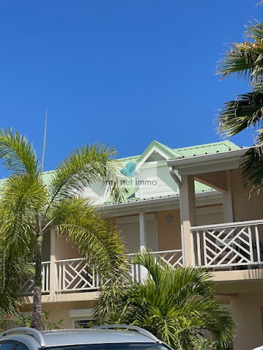 House with pool and terrace 3