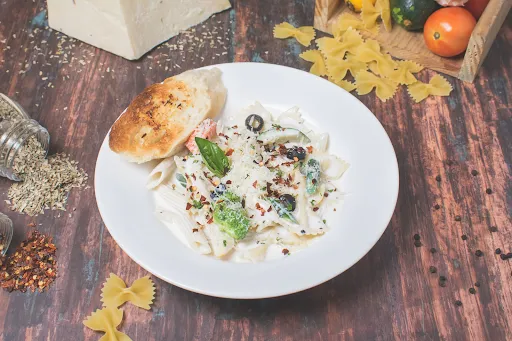 Veg Alfredo Pasta