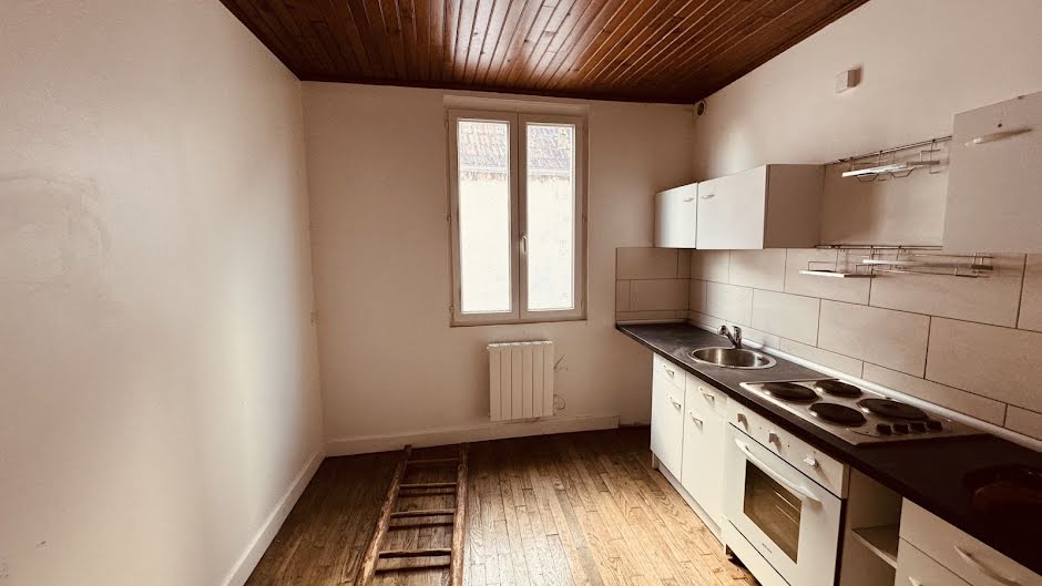 Vente maison 7 pièces 150 m² à Avallon (89200), 151 200 €