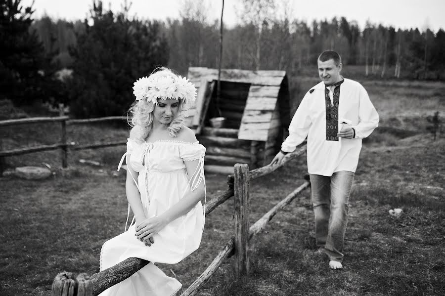 Wedding photographer Nikolay Danyuk (danukart). Photo of 13 November 2020