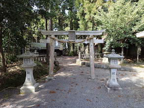 上林神社へ