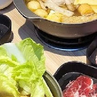 酷吉火鍋吃到飽 CORGI HOT POT