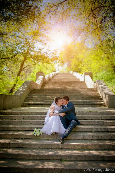 婚禮攝影師Yuliya Peregudova（fleurty）。2015 3月24日的照片