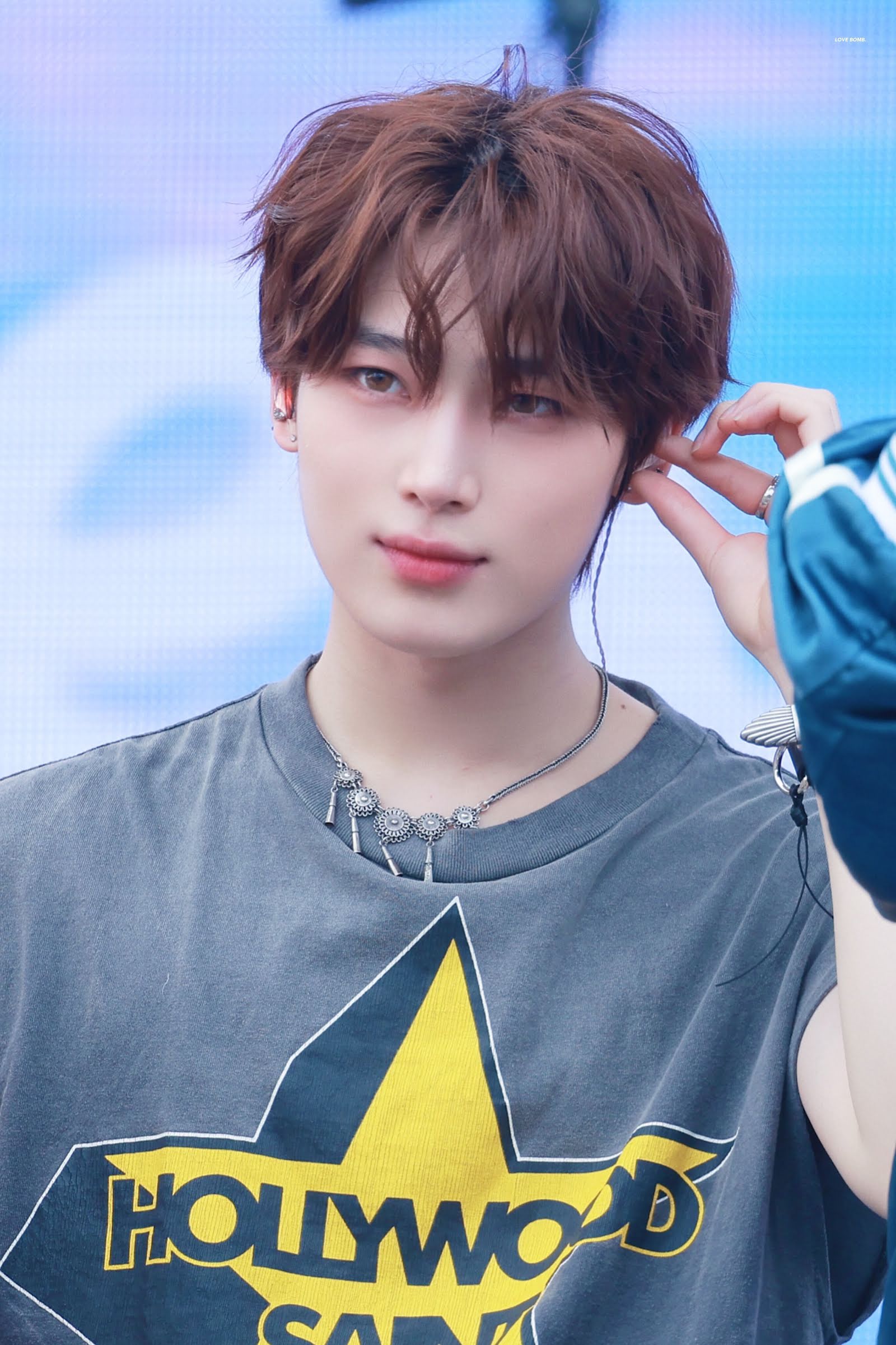 230610-ENHYPEN-Sunoo-at-Weverse-Con-Festival-Day-1-Weverse-Park-documents-1