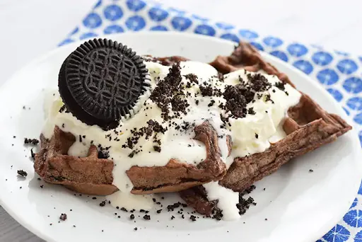 Oreo Waffle With Vanilla Ice Cream