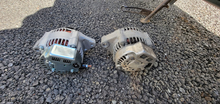 ワゴンRのギャル車・素人DIY・オルタネーター交換に関するカスタム事例の投稿画像1枚目
