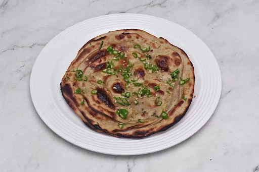 Hari Mirchi Paratha