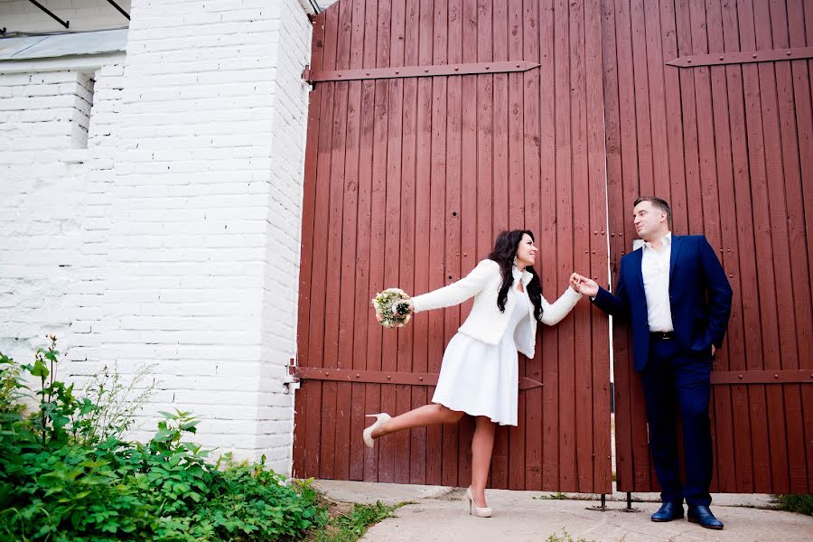 Fotógrafo de bodas Darya Selina (selinadariaru). Foto del 19 de octubre 2016