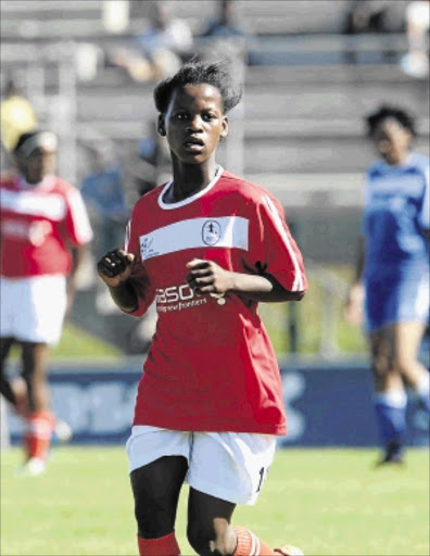 skill: Sinoxolo Cesane plays for Cape Town Roses at the Sasol League National Championships in Port Elizabeth Photo: Backpagepix