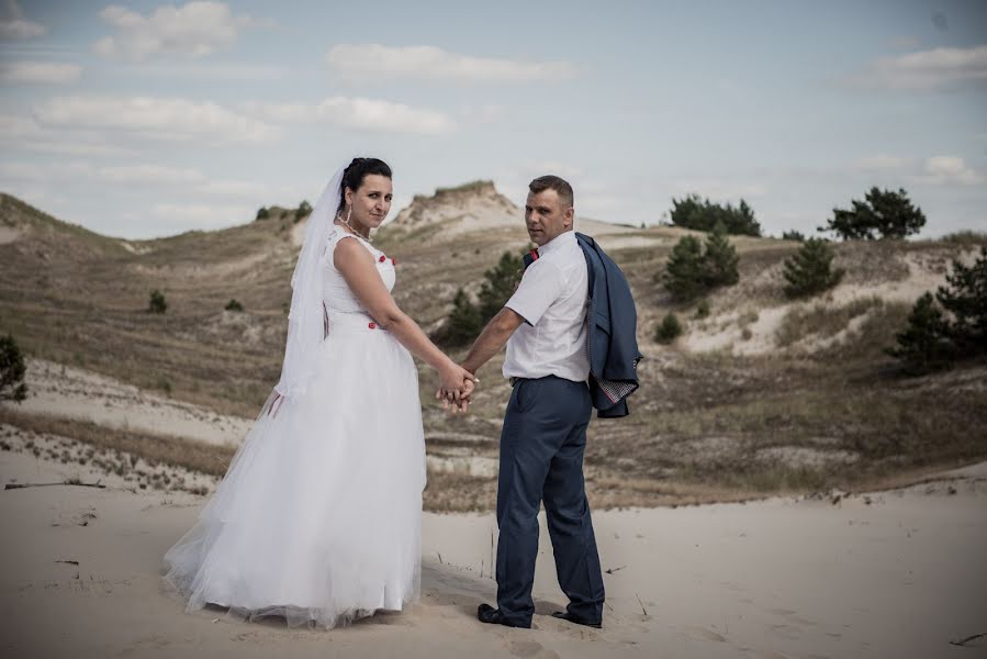 Wedding photographer Robert Mierzwiński (mrantoni). Photo of 13 January 2020