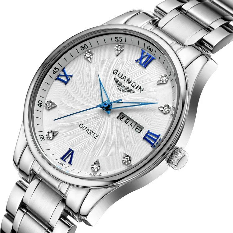 Montre à quartz pour femmes avec bracelet en acier. Élégance intemporelle et durabilité. L'accessoire parfait pour un look sophistiqué et précis.