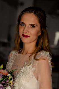 Hääkuvaaja Agata Krzysztofik (hogastudio). Kuva otettu 5. joulukuuta 2019