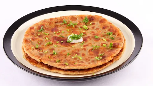Aloo Paratha With Lassi