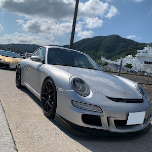 997