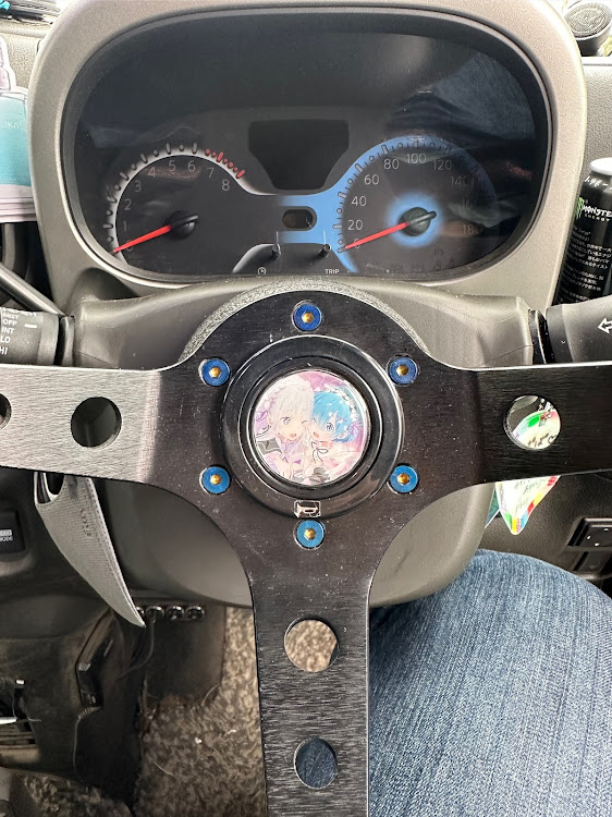 キューブのいつもイイネ&コメントありがとうございます🙇‍♂️・リゼロ仕様・痛車・青色・双子座ですけどなんですか？に関するカスタム事例の投稿画像1枚目