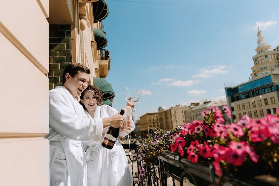 Fotógrafo de bodas Aleksandr Rodin (aleksandrrodin). Foto del 19 de marzo 2020