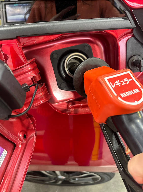 フィットのローガン・富士山とコラボ・工作タイム・仲良しですが何か？・ご近所レーシングに関するカスタム事例の投稿画像15枚目