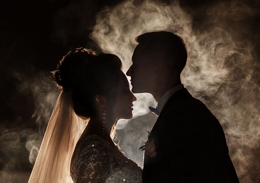 Fotógrafo de bodas Tatyana Kalishok (midnight). Foto del 27 de septiembre 2019