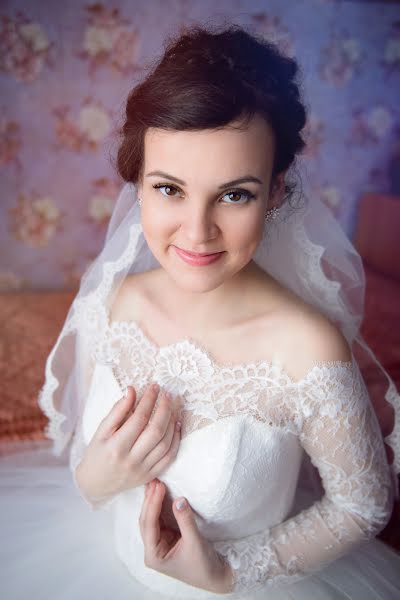 Fotógrafo de casamento Irina Foto (efirina). Foto de 17 de dezembro 2016