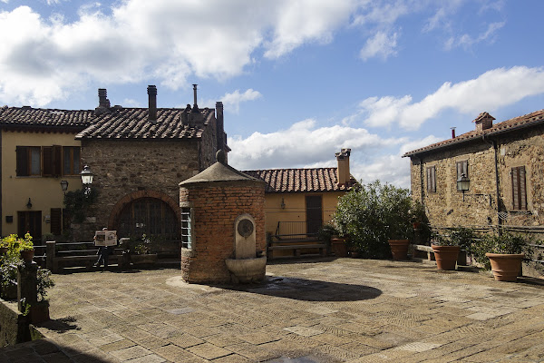 Piazza della Cisterna di NadiaBettini