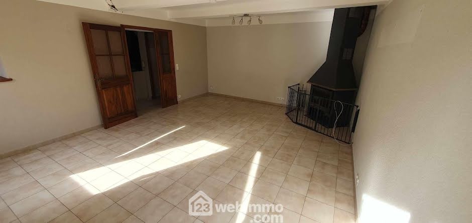 Vente maison 5 pièces 112 m² à Carces (83570), 199 000 €