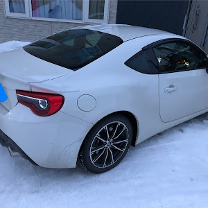 86