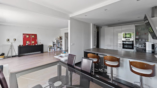 Apartment 5