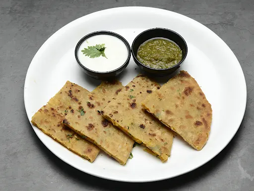 1 Ghee Roast Aloo Pyaz Paratha With Curd