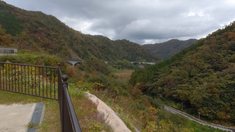 ミニキャブトラックのいつもイイね&コメントありがとうございます😊・島根県斐川町・草刈り(o･∀･ )o>――"((χ))"ﾌﾞﾝﾌﾞﾝ♪・ｺｲﾝﾚｽﾄﾗﾝ こうらん✨に関するカスタム事例の投稿画像24枚目