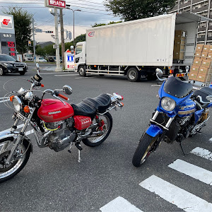 ヴォクシー ZRR80W