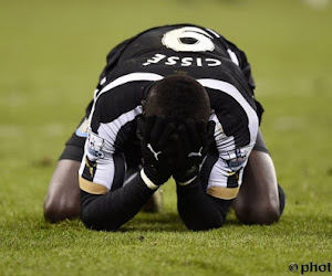 Papiss Cissé stapt in huwelijksbootje... zonder medeweten van zijn lief