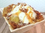 Caramel Apple Dump cake recipe with 4 ingredients! was pinched from <a href="http://centslessdeals.com/2013/09/caramel-apple-dump-cake-recipe-4-ingredients.html/" target="_blank">centslessdeals.com.</a>