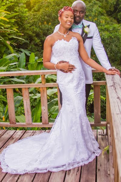 Wedding photographer Shallamark Bailey (shallamark). Photo of 23 April 2019