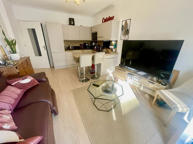 Vente appartement 3 pièces 58.2 m² à Cannes (06400), 270 000 €