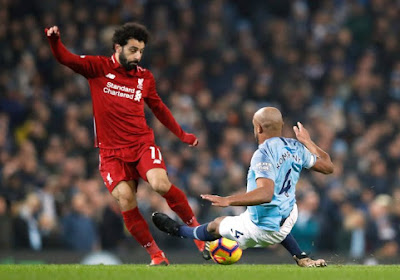 Kompany crée la polémique : voici ce qu'il a dit à Salah après l'avoir taclé