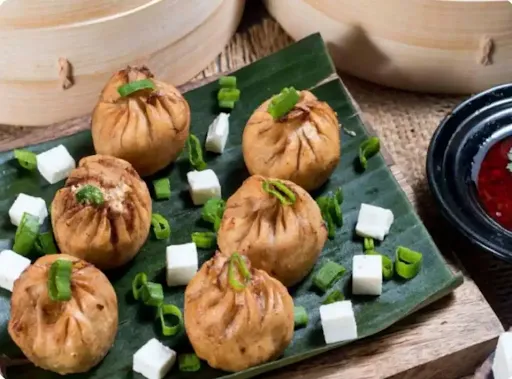 Spinach And Paneer Fried Dimsums [6 Pieces]