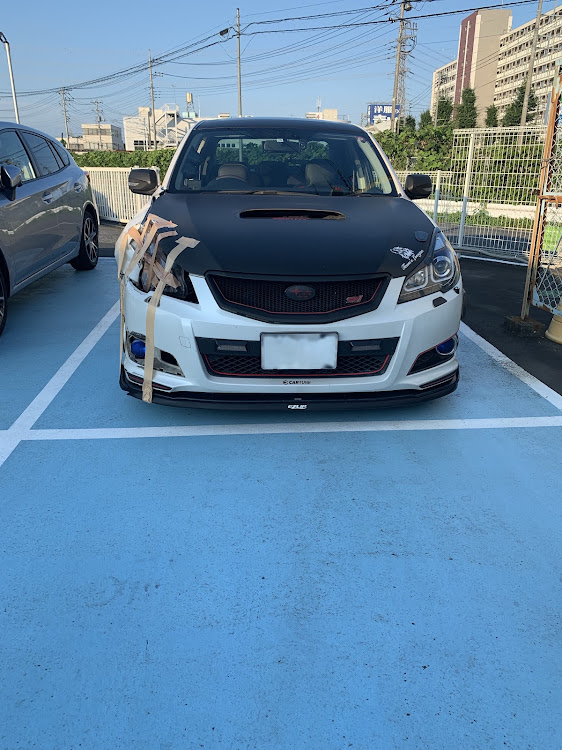 レガシィB4の事故には気をつけよう・チームローガン関東に関するカスタム事例の投稿画像2枚目