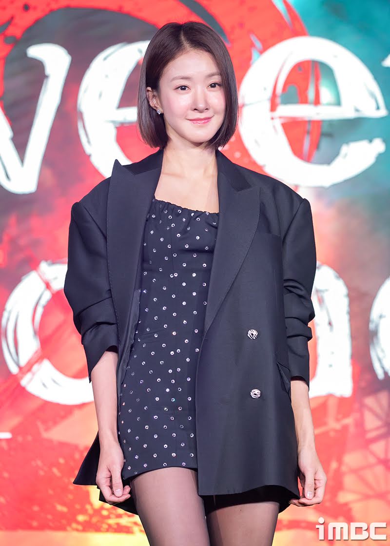 sweet home 2 actress lee si young 1