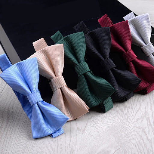 Title 8, Solid bow tie, an elegant accessory for men and...