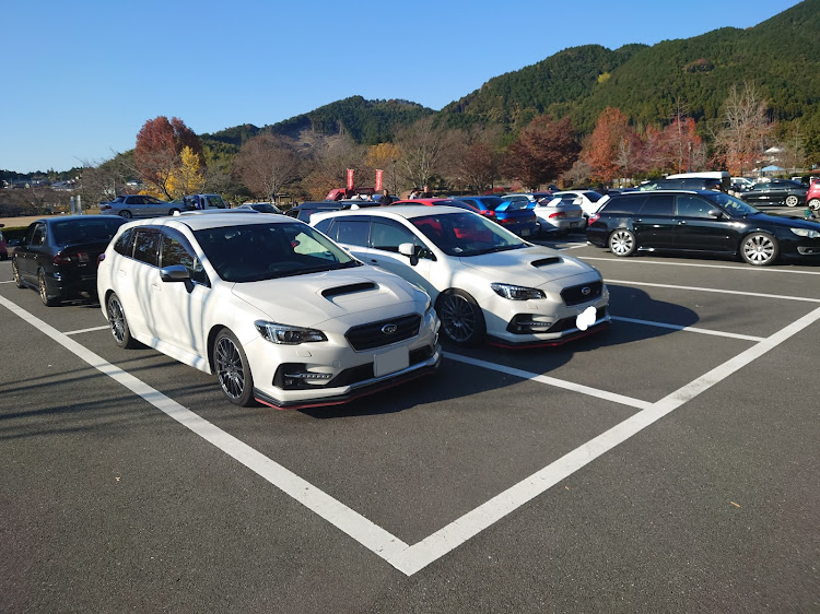 レヴォーグのDJIシロさんが投稿したカスタム事例の投稿画像6枚目