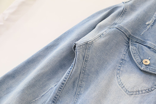 Title 8, Trendy Mens Coat with Loose Shoulder Batwing S...
