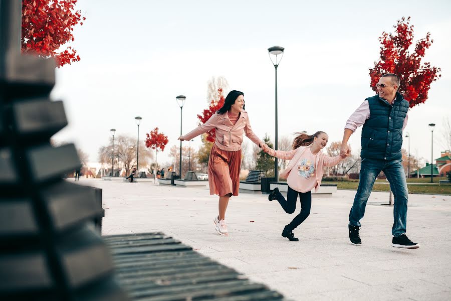 Wedding photographer Yana Bokareva (bokaryshka). Photo of 8 December 2019