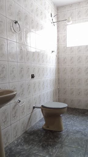 Casa à venda com 2 quartos, 70m² - Foto 10
