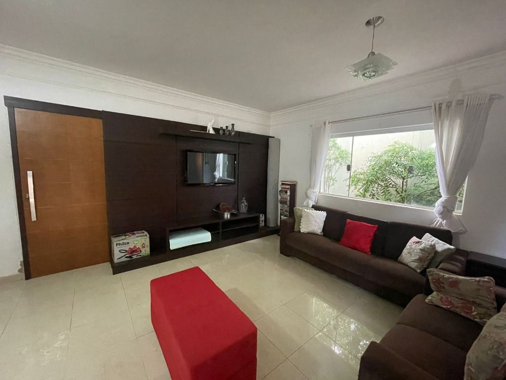 Casa com 4 dormitórios à venda, 244 m² por R$ 540.000,00 - Olinda - Uberaba/MG